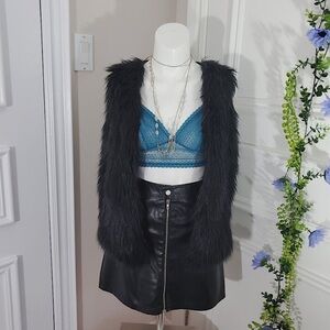 POOF Vintage Y2K Rocker Chick Black Pocketed Vegan Fur Gilet